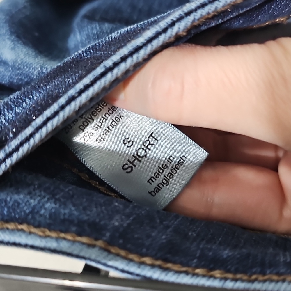 Maurice's Blue Skinny Jeans with Distressed Rips Small Short - Picture 2 of 6